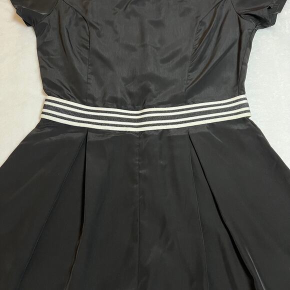 Women's Crewneck Romper Size XS Athleisure Minimalist Sporty Casual Summer - Picture 4 of 10